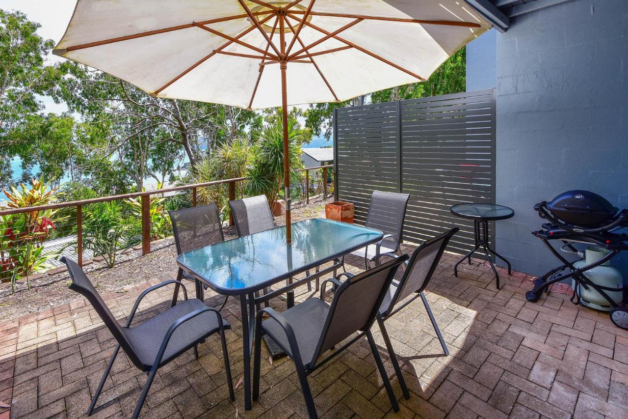 Sunset Waters Apartments Hamilton Island Exterior photo